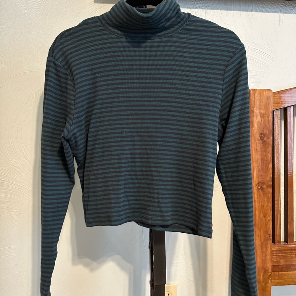 Turtle neck